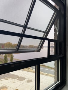 SCW 3010 Awning Standard