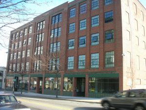 commercial window replacement can reduce heating and cooling costs