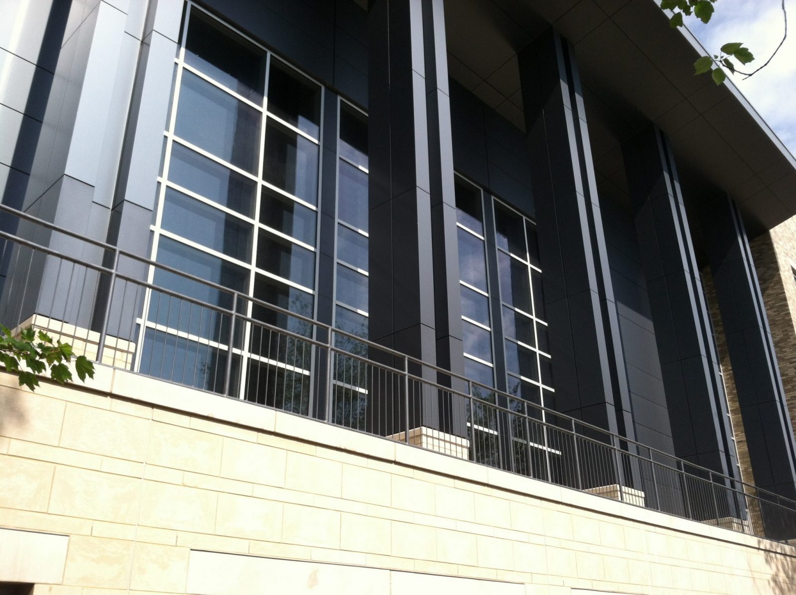 Improving Education through Smart School Design