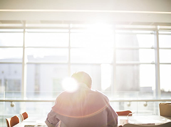 Common Glazing and Lighting Mistakes to Avoid